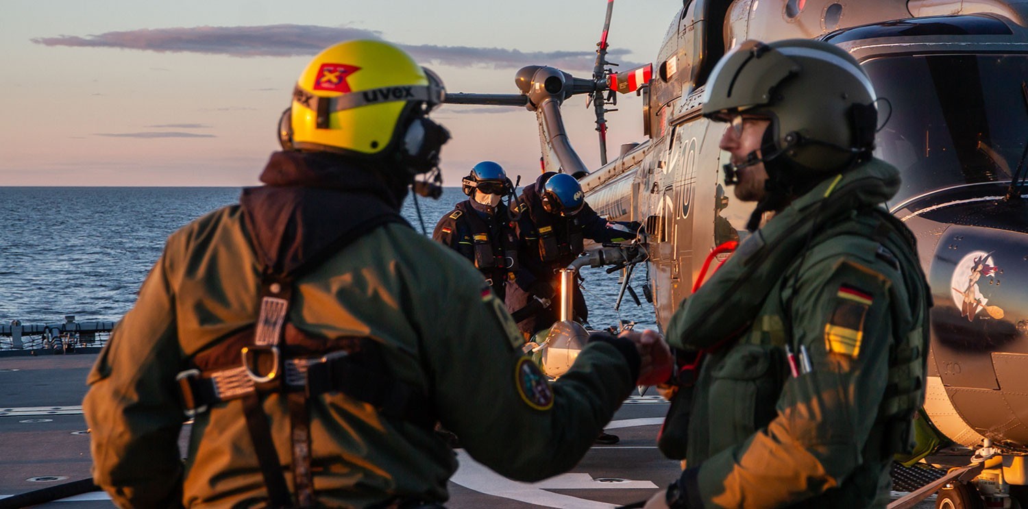 Flugzeugträger. Quelle: Marine - Schlüter