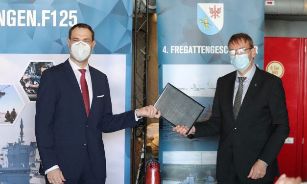 TKMS übergibt Fregatte Sachsen-Anhalt