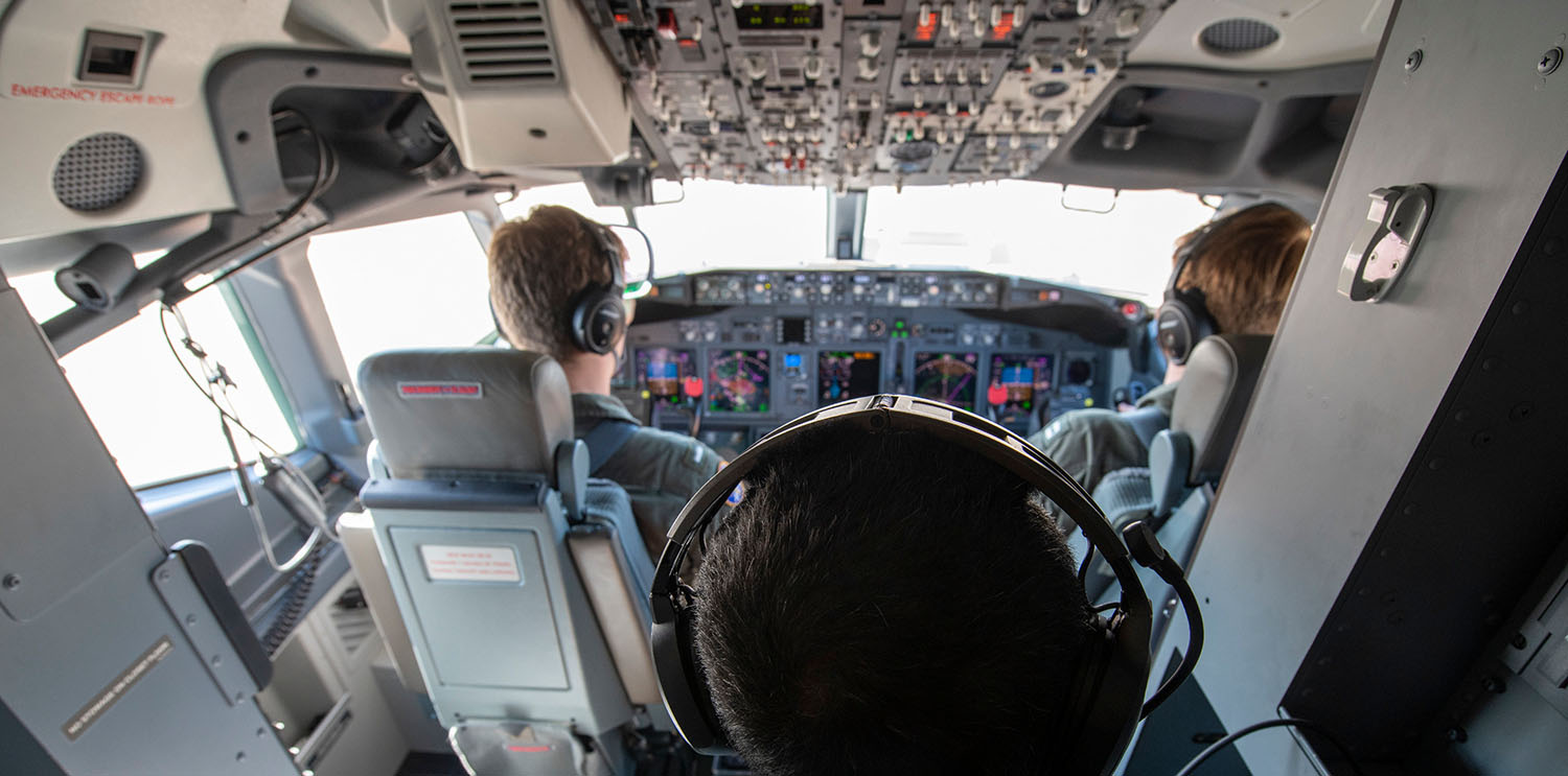 Cockpit der P-8A