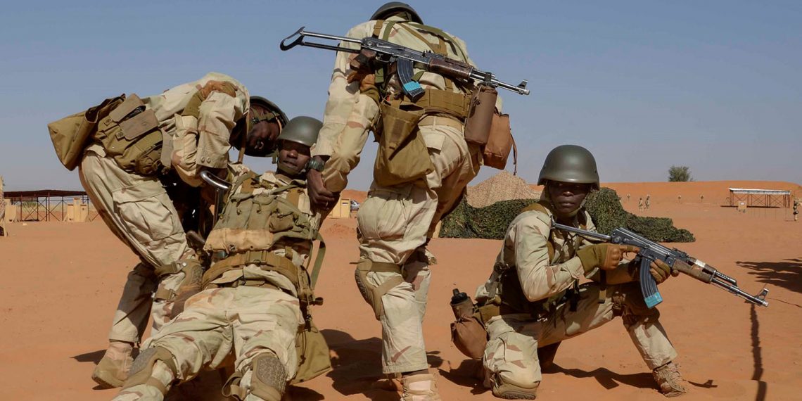 Rettung eines Verwundeten unter Gefechtsbedingungen