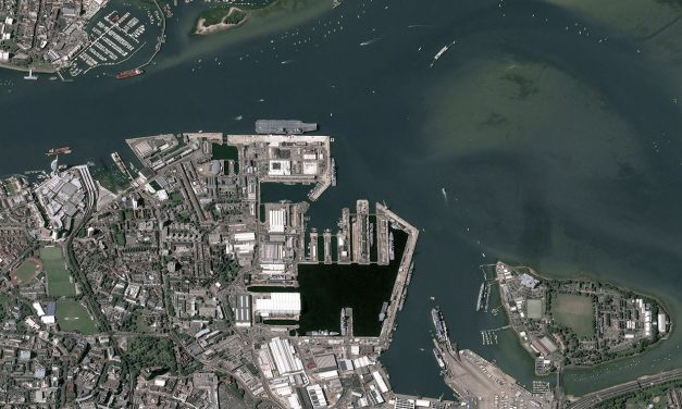 Wachsamer Blick aus dem All