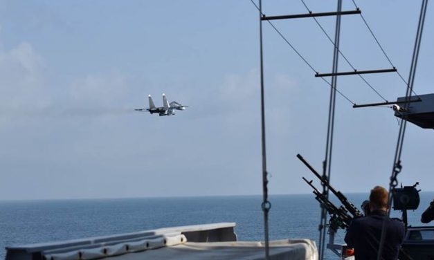 Scheinangriffe vor Russlands Haustür