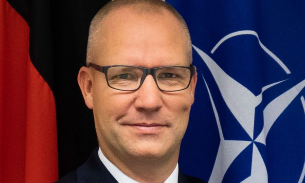 Flotilla admiral personnel carousel