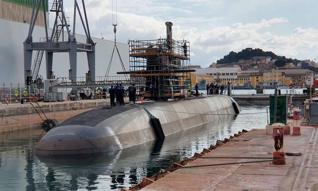 <span style="font-variant: small-caps;">Isaac Peral</span> swims again