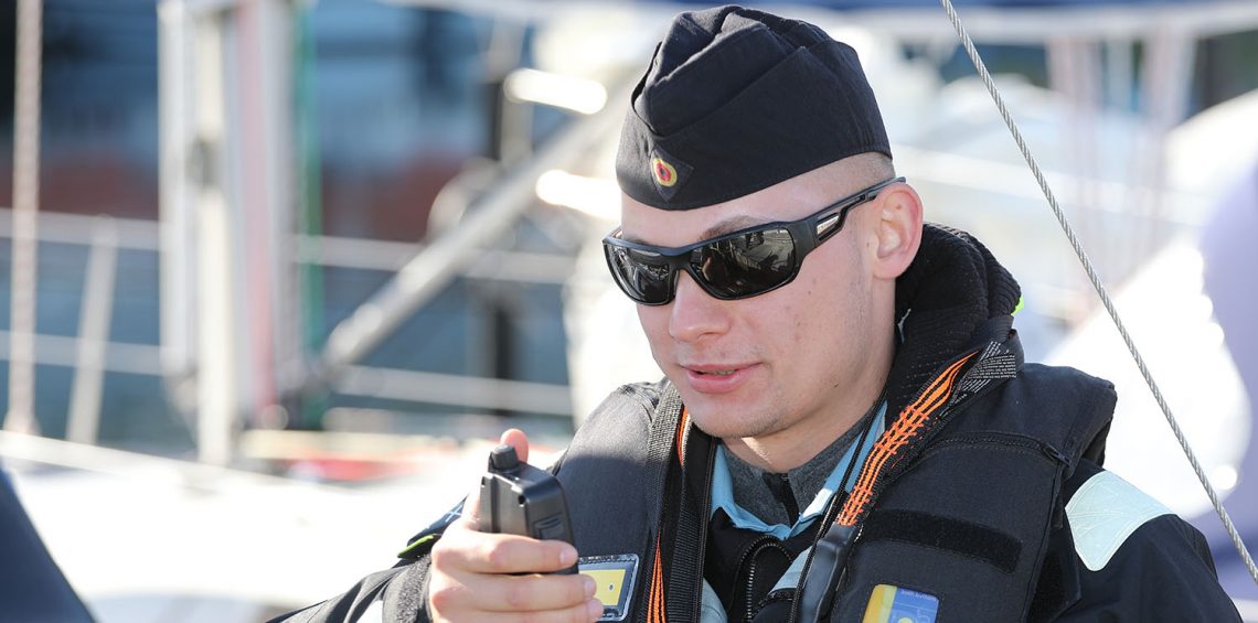 Früh kommen die Offizieranwärter mit moderner Technik in Berührung