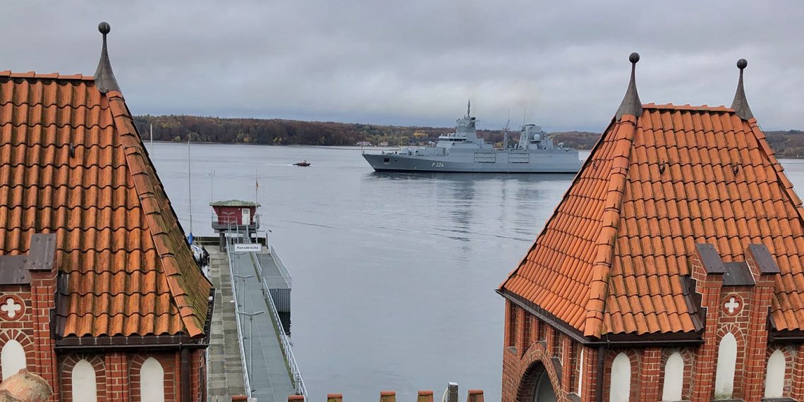 Fregatte Sachsen-Anhalt vor der MSM