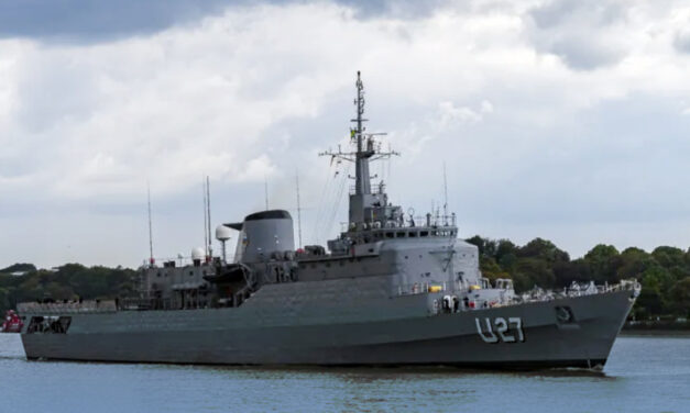 Brasilianisches Schulschiff in der Hansestadt Hamburg