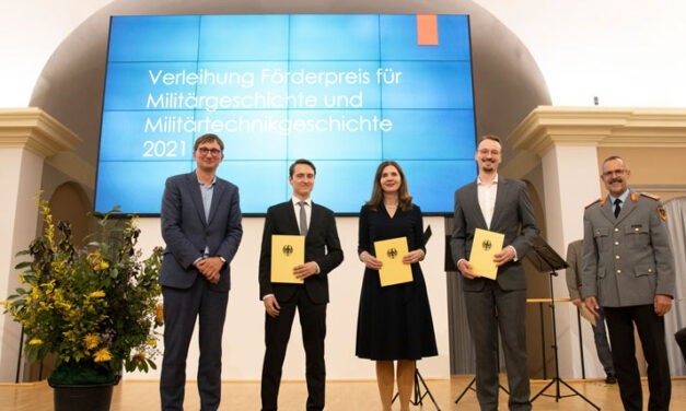 BAAINBw awards military history prize