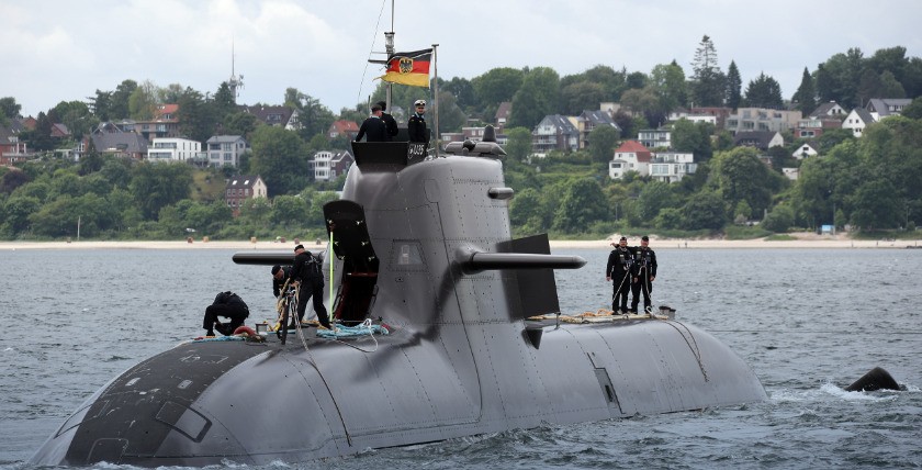 Das U-Boot 35 läuft am 12.06.21 aus dem Heimathafen Eckernförde aus. Foto: PIZ Marine