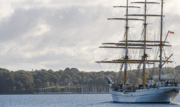 Segelschulschiff "Gorch Fock" nimmt Kurs auf die Kanarischen Inseln