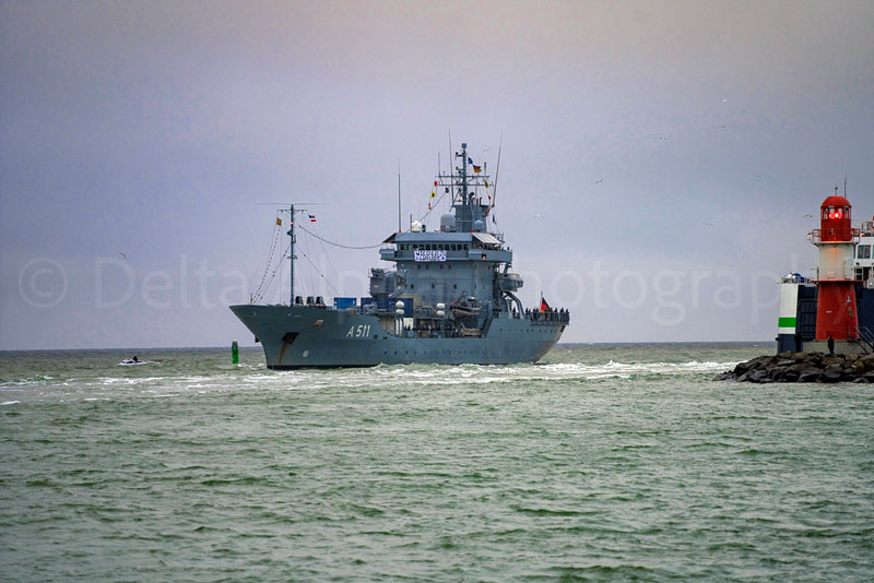 Tender Elbe wieder im Heimathafen Warnemünde. Foto: Daniel Angres