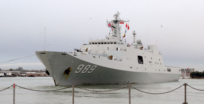 Amphibisches Transportschiff Changbai Shan bei einem Besuch in Großbritannien. Foto: Royal Navy/Crown Copyright