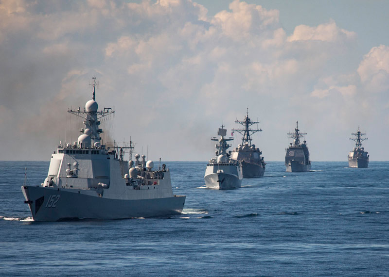 Bild aus vergangenen Zeiten: chinesische und amerikanische Marineeinheiten beim Passex im Jahr 2015. Foto: US Navy