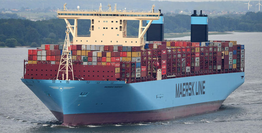 Container ship "Mumbai Maersk". Photo: HHM / Dietmar Hasenpusch
