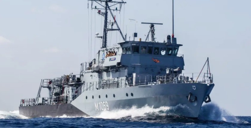Minenjagdboote "Sulzbach-Rosenberg" und "Homburg", das Minensuchboot "Siegburg" sowie der Tender "Elbe" laufen in die Ostsee aus, um die NATO-Nordflanke zu verstärken. Foto. Deutsche Marine/Hannemann