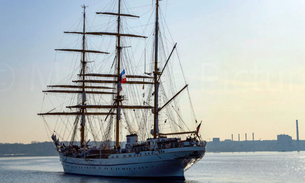 Kommandowechsel auf der Gorch Fock