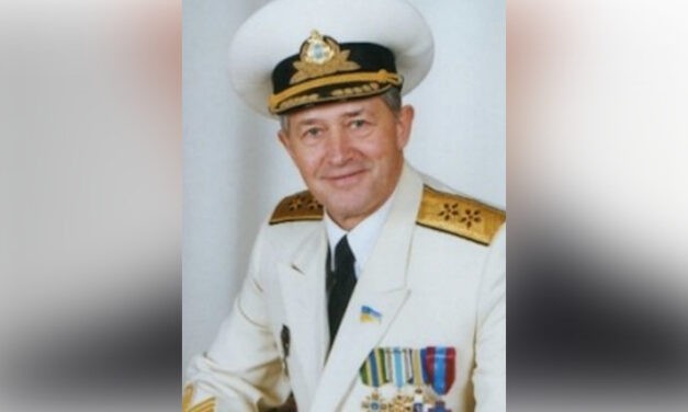 Ukrainischer Admiral im Potsdamer Yachtclub