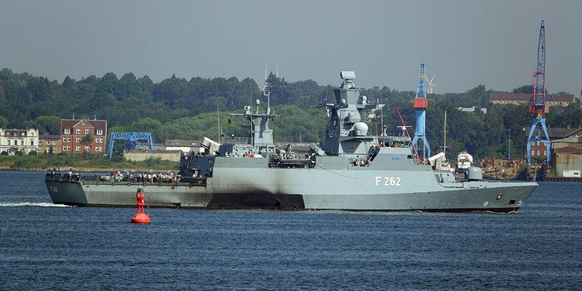 Korvette Erfurt auf der Kieler Förde, Foto: Autor