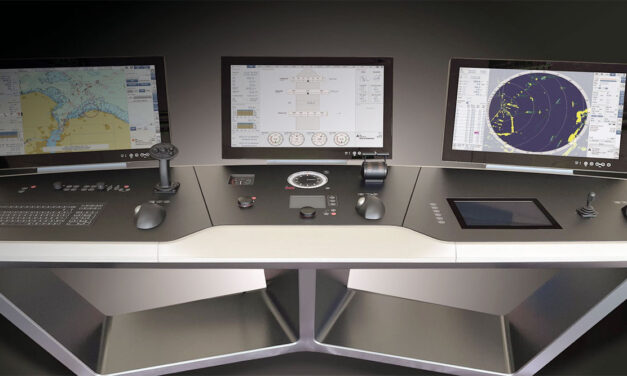 Raytheon Anschütz rüstet Hunter-Klasse aus