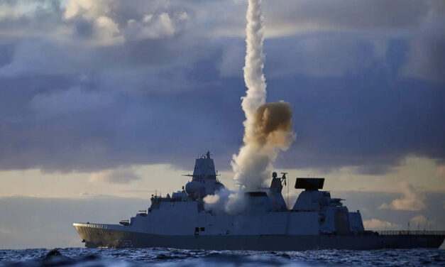 Dänische Marine: Erster SM-2 Schuss