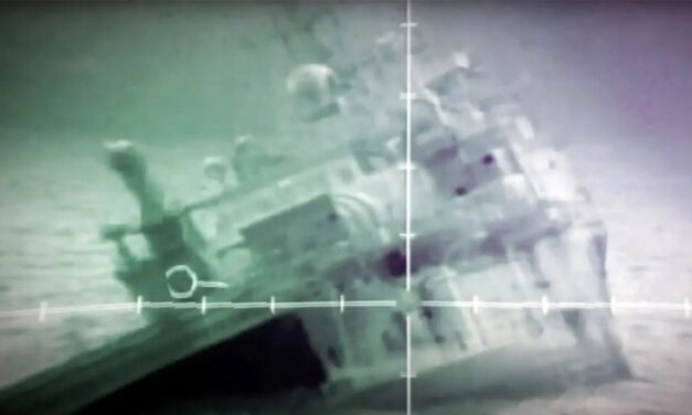 RIMPAC22: spektakuläre Versenkung der ex-USS Denver