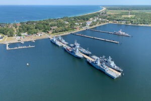 Marinestützpunkt hohe Düne - die Tender sind inzwischen in Kiel beheimatet, Foto: Bw