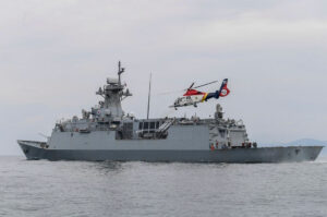 Die INCHEON-Klasse ist die erste koreanische Fregattenklasse mit Helikopterhangar und Flugdeck, Foto: Koreanische Marine