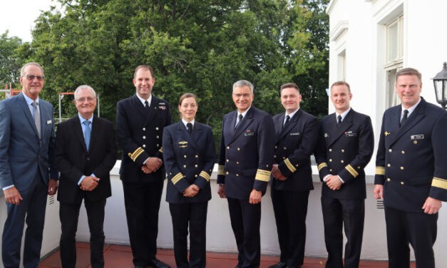 Würdigung der Referenten der 61. Historisch Taktischen Tagung der Marine