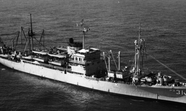 Was macht ein Landungsboot in einem See?