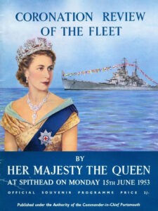 HMS Vanguard auf dem Programmheft zur Flottenparade anlässlich der Krönung von Königin Elisabeth II. am 15. Juni 1953, Foto: Royal Navy
