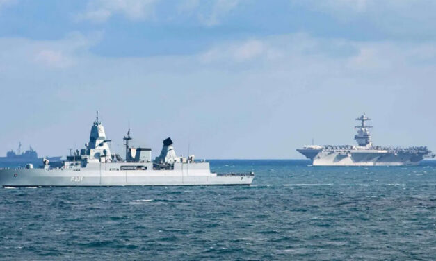Mission completed - Fregatte "Hessen" kehrt vom Flugzeugträgerverband zurück
