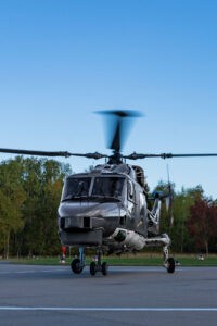 The Sea Lynx still flies reliably for the navy, photo: dan