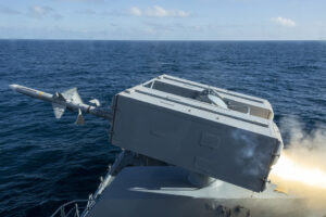 Missile firing - no problem for the Lübeck, photo: Bw/Leon Rodewald