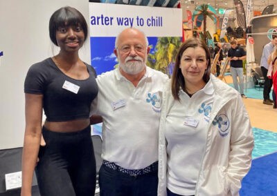 Welcome on Board iMatJet. Jasmin Jägers/ Viola Kaesmacher, Assistant to CEO/ Hans Spiegelberg. Foto: Michaela Veers