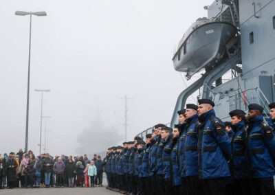 Besatzung klar zum! Foto: Bundeswehr/M.Kröncke