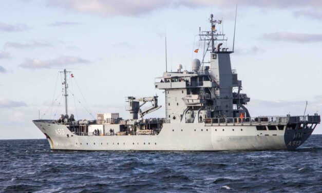 Tender „Rhein“ kehrt aus der Ägäis zurück