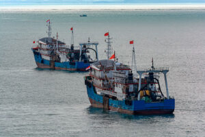 Chinesische Trawler, Foto: Adobe Stock