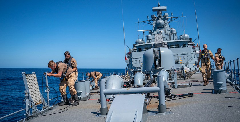 Schiff und Besatzung meisterten alle Herausforderungen der langen Seefahrt, Foto: Bw/Marcus Mohr