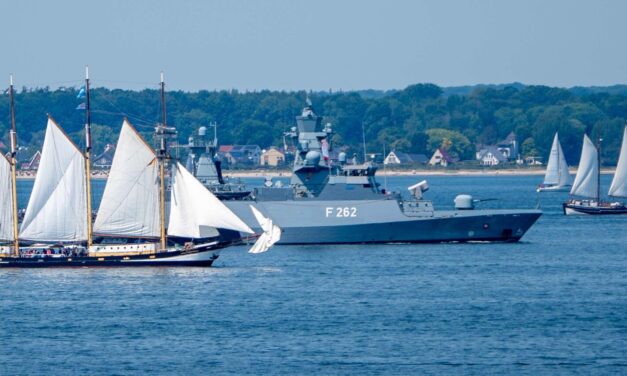 Marinen bei der Kieler Woche - eine Fotostrecke