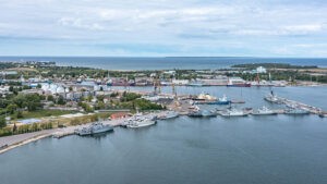 Baltops-Einheiten im Hafen derestnischen Hauptstadt Tallinn, Foto: US Navy