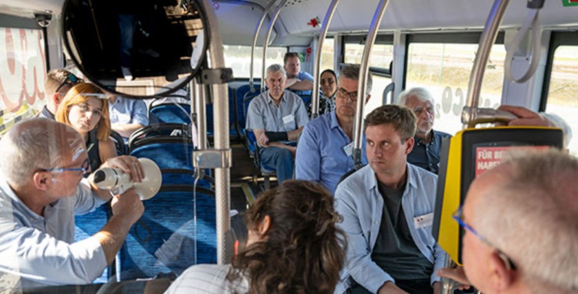 Afsteken-Busfahrt, Foto: Wolfgang Heumer