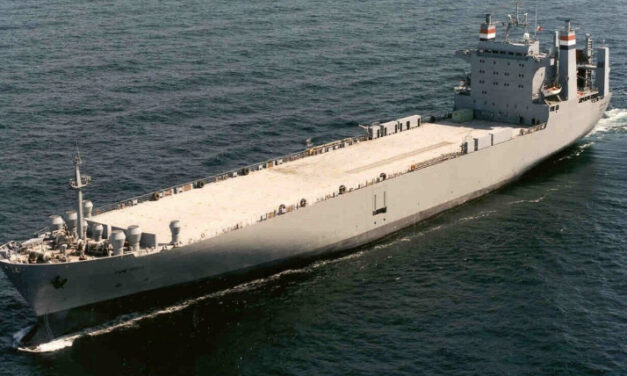 Bremerhaven: T-AKR 112 "Cape Texas" is the old "Reichenfels"