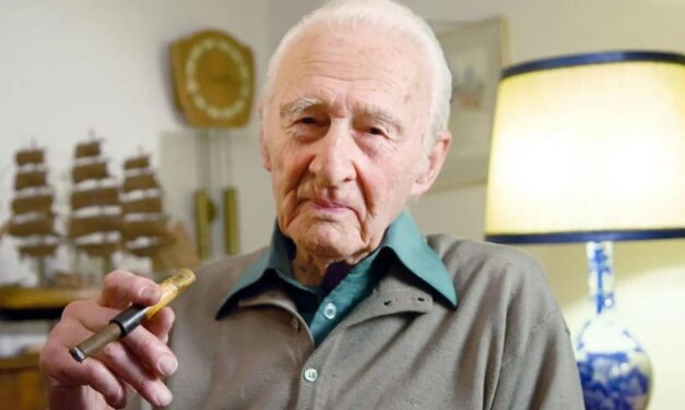 Der "LI" von U 96 - nun ist Friedrich Grade doch von Bord gegangen!