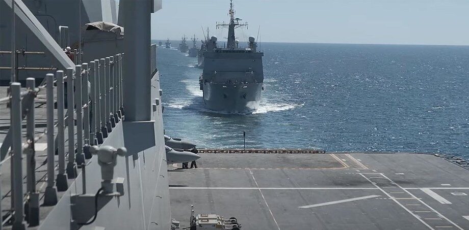 Spanische Flotte in Kiellinie. Foto: Armada