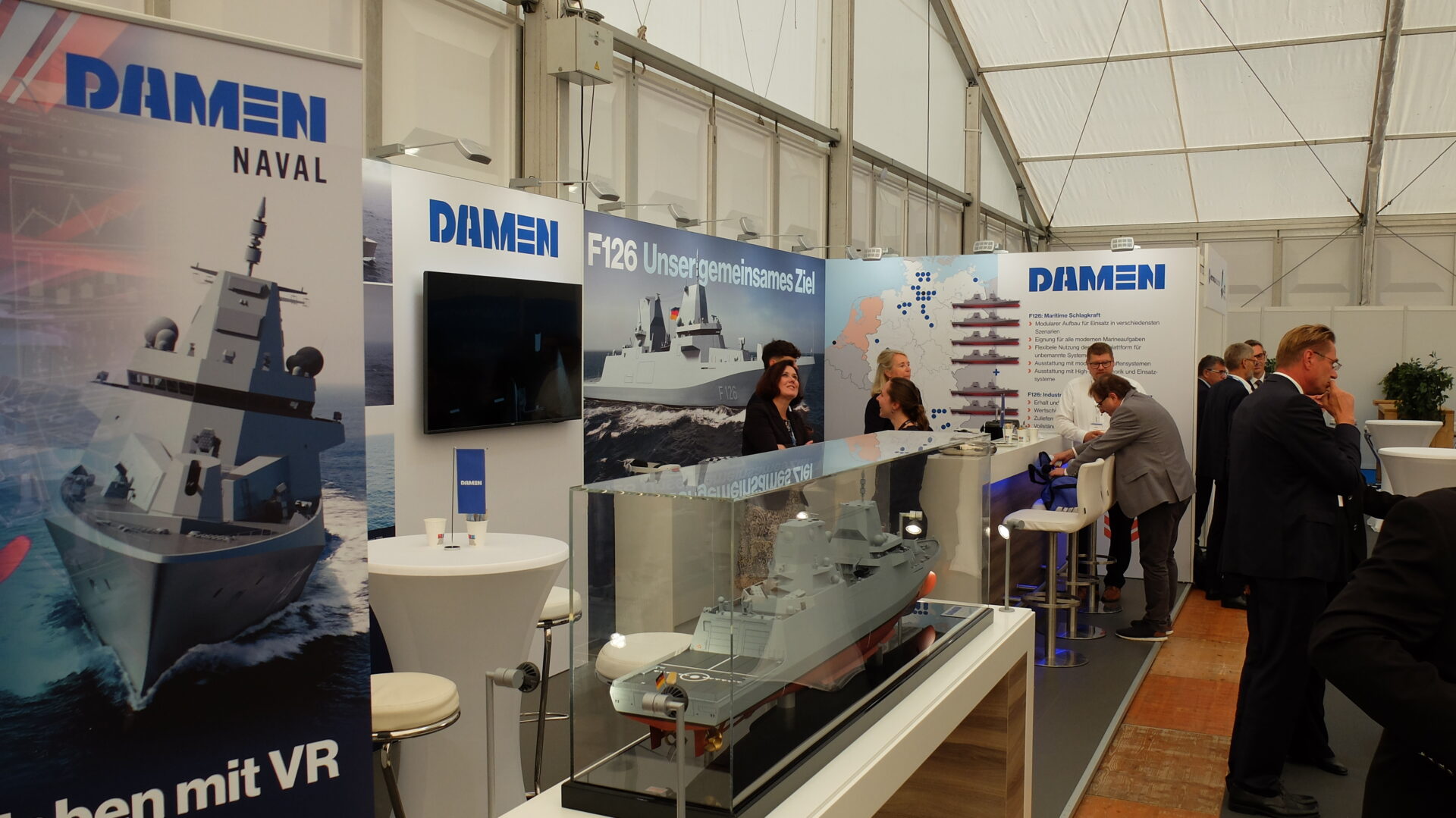 Stand von Damen,Foto: hsc