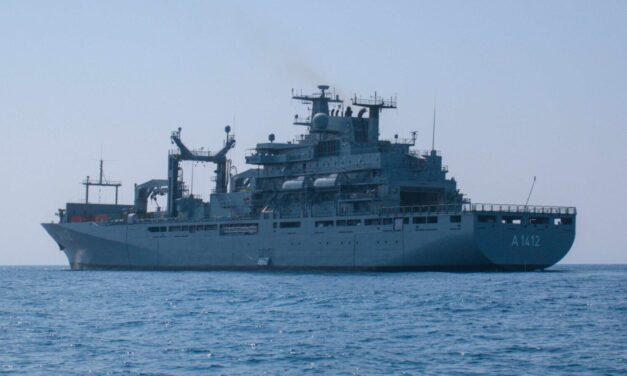 Frankfurt am Main: Pünktlich zu Hause in Wilhelmshaven