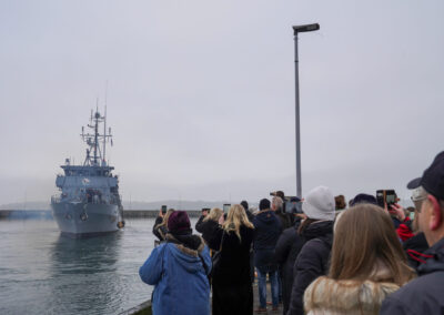 Am 10.01.24 lief das Minenjagdboot Grömitz, unter Führung von Kommandant, Fregattenkapitän Fischborn in Richtung Ägäis aus. Foto: Marcel Kröncke