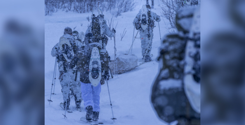 Teilzeitarbeit und Homeoffice vertragen
sich nicht mit dem Wunsch der Politik,
die Bundeswehr wieder kriegstüchtig
zu machen, Foto: Bw