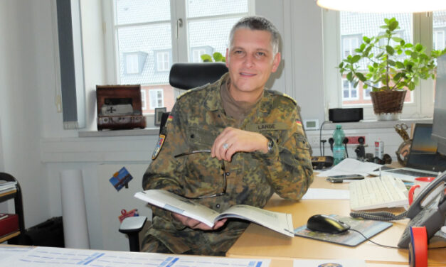 Es gibt den Konvoi-Kommodore noch!