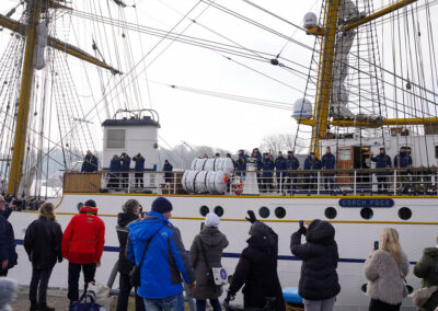Auslaufen Gorch Fock, Foto: Bundeswehr/ Marcel Kröncke